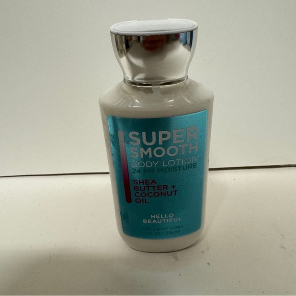 Bath & Body Works Hello Beautiful Super Smooth Shea Butter Body Lotion HTF - Picture 1 of 3